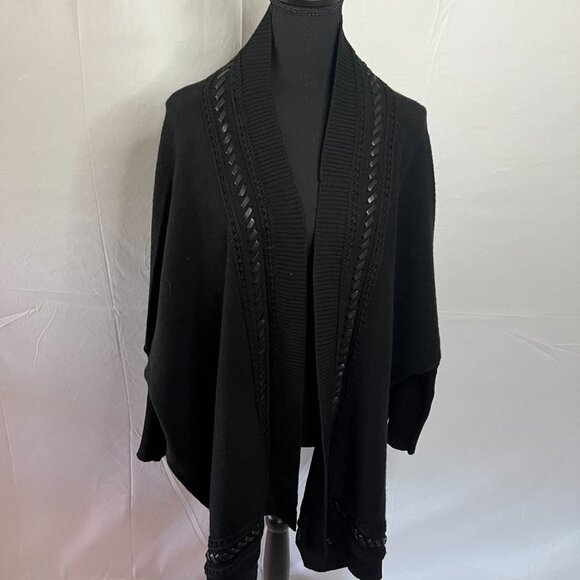 White House White Market Women’s shawl with leather trim Size M/L - 0100